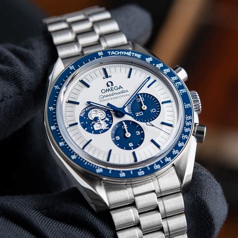 omega speedmaster 50th anniversary silver snoopy|omega Snoopy 50th anniversary watch.